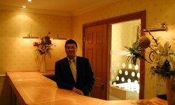 Concierge Mr David Hassea